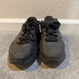 New Balance 840 Fresh Foam women’s nonslip sneakers Size 8.5